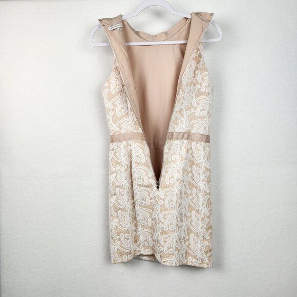 English Factory Floral Lace Mini Dress Size M Cream Nude - Picture 5 of 11
